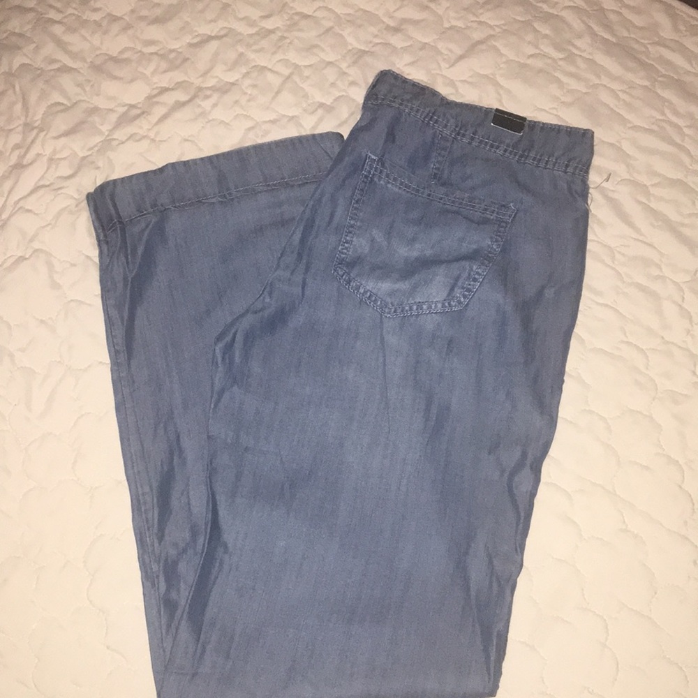 Light weight trouser pants